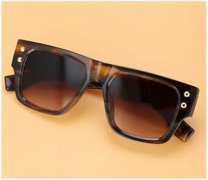 

Солнцезащитные очки в стиле ретро 2027 года с крупными заклепками для мужчин и женщин, солнцезащитные очки для женщин с защитой от УФ-излучения UV400 MTZJH, Whitetea