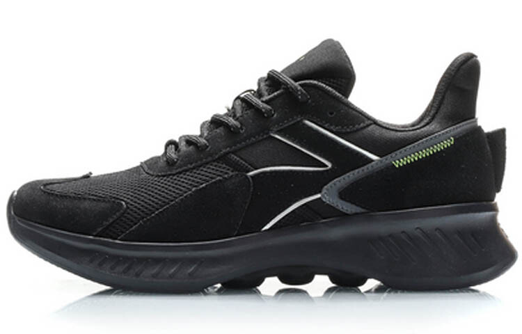 

LINING EazGo Lifestyle Shoes Men Low-top Black