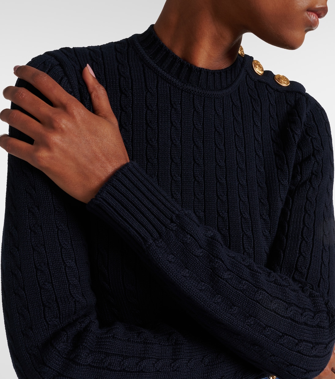 Укороченный хлопковый свитер с косичной вязкой Chloé, Classic Navy — фото 4