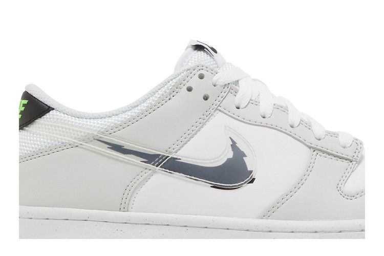 Кроссовки Nike Dunk Low GS 'Glitch Swoosh', белый — фото 3