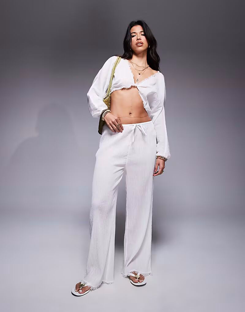 

Широкие пляжные брюки ASOS DESIGN Mira из белого жатого хлопка