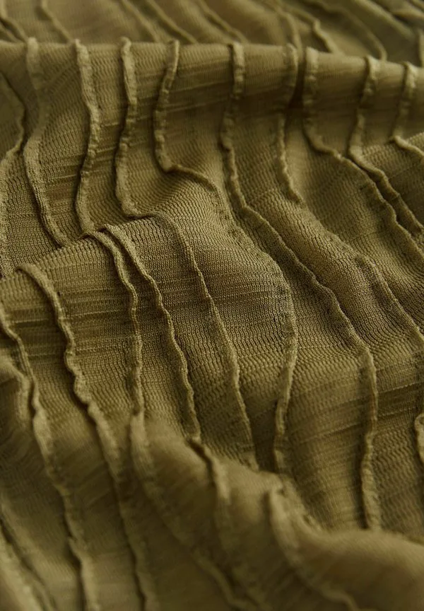 Блузка с длинными рукавами, прямого кроя, текстурированная. Next, Olive Green — фото 2