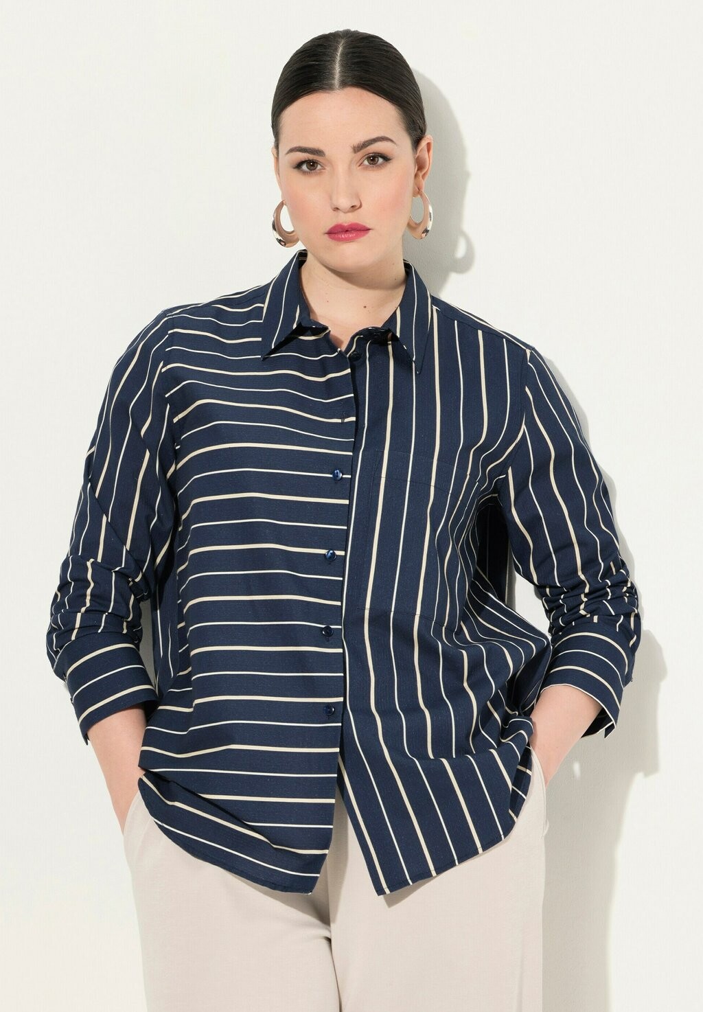 

Блузка на пуговицах MIXED STRIPE LONG SLEEVE Ulla Popken, темно-синий