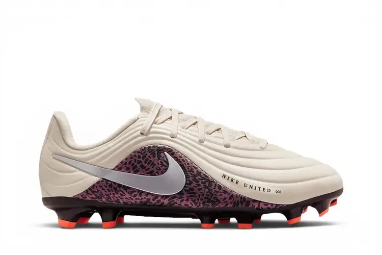 Бутсы Nike United Jr. Tiempo Maestro Academy MG Low GS, кремовый