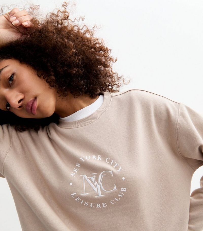 

Толстовка с принтом Camel NYC из смесового хлопка New Look, песочный