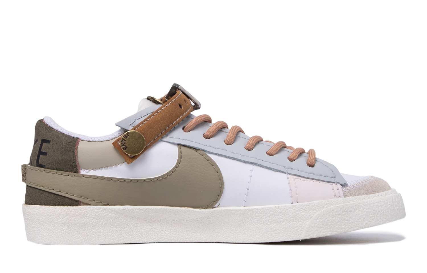 

Женские кроссовки для скейтбординга Nike Blazer, Off-white