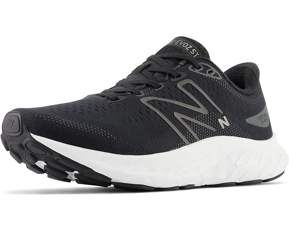 

Кроссовки New Balance Fresh Foam X Evoz ST, черный