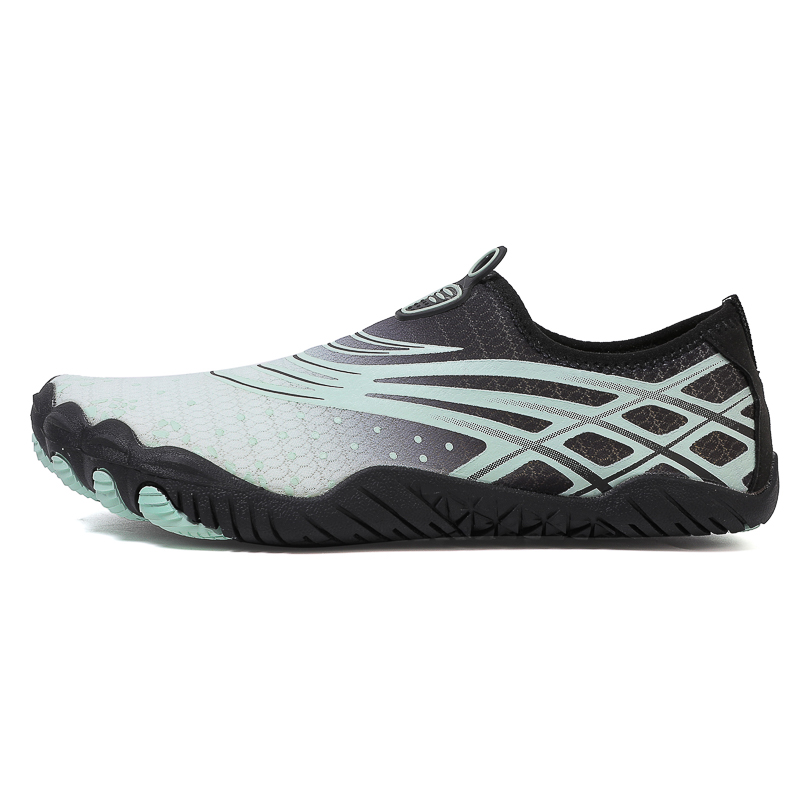 

Непромокаемые нескользящие дышащие треккинговые ботинки River для мужчин и женщин Kastinger, черный