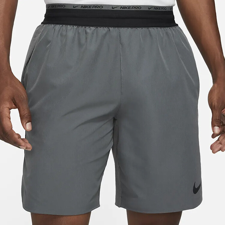Повседневные шорты мужские Iron Gray Nike, серый — фото 3