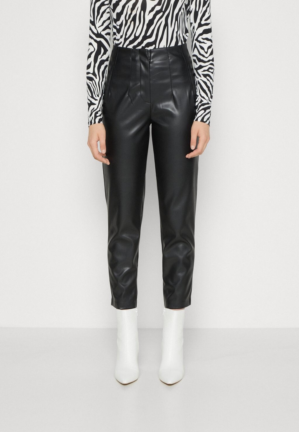 

Брюки Onlraven Idina Pant ONLY, черный