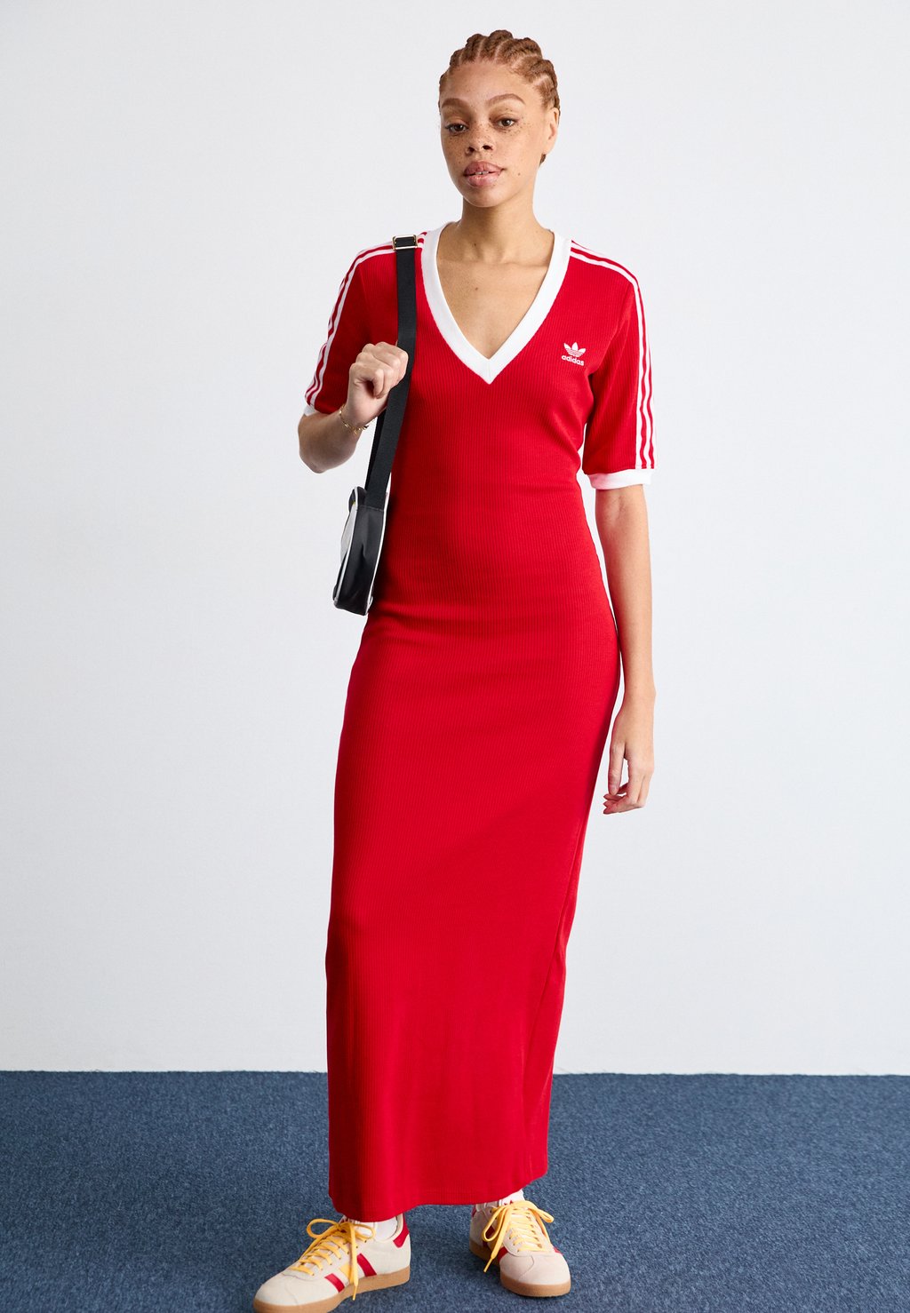 

Платье макси DRESS adidas Originals, красный