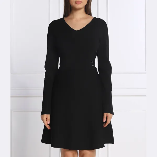 

Платье Armani Exchange, черный
