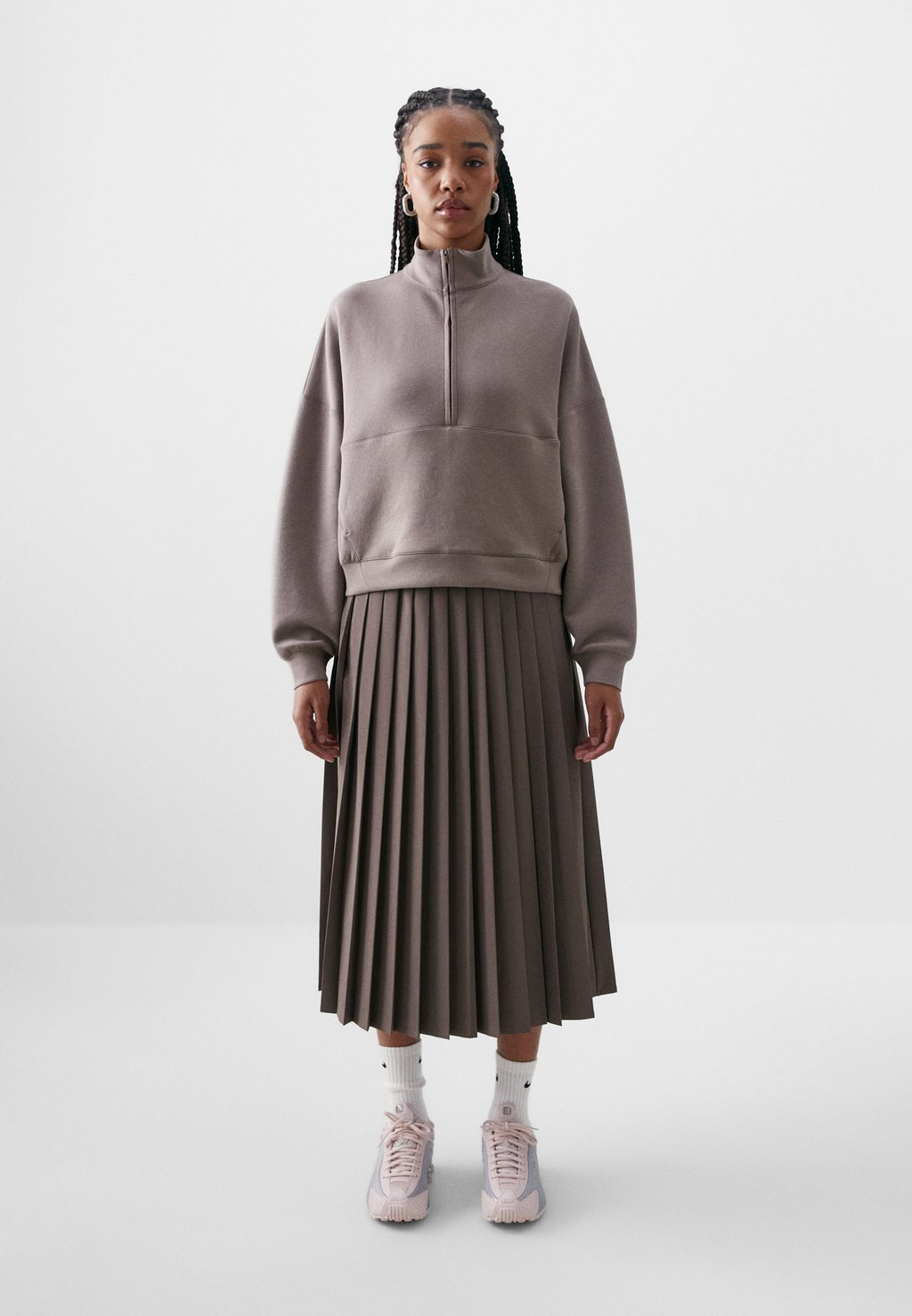 

Толстовка Nike Sportswear, коричневый