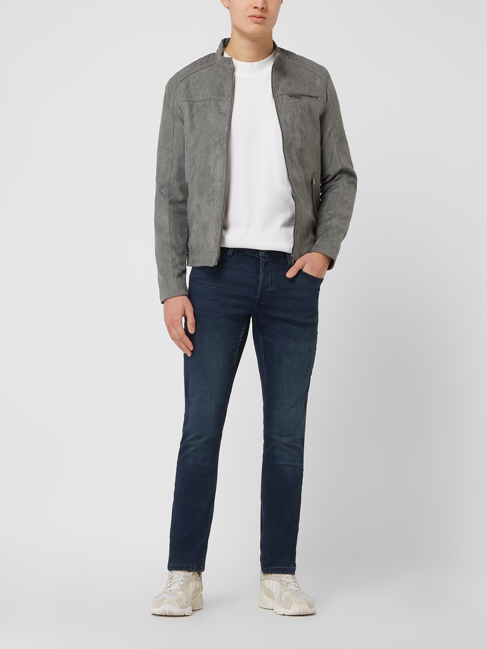 

Джинсы Slim fit с эластичной вставкой Only & Sons