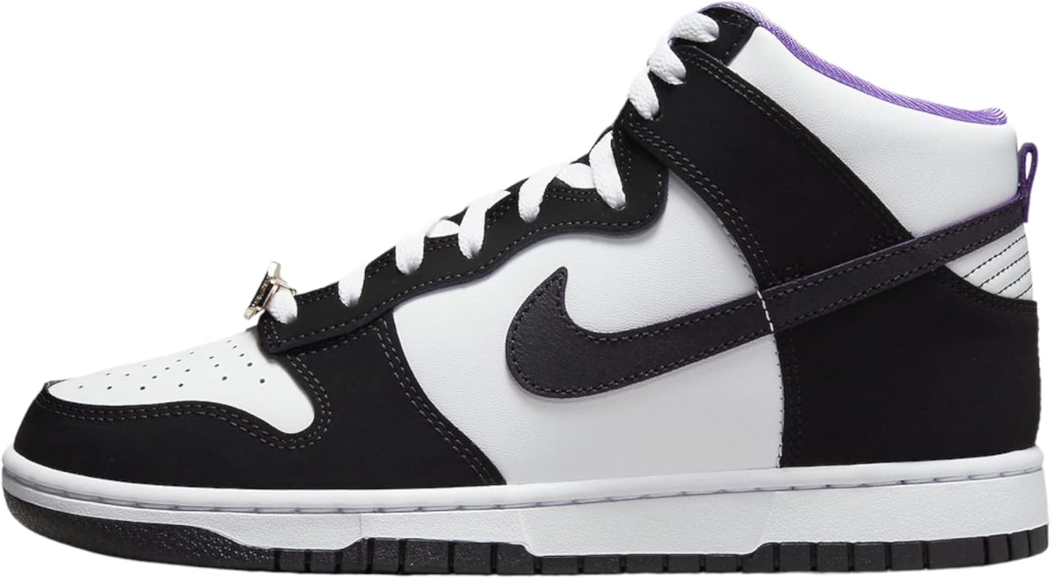 

Кроссовки Nike Dunk High Black White (2021) Код модели: DD1399-105, Black White Actiongrape Black