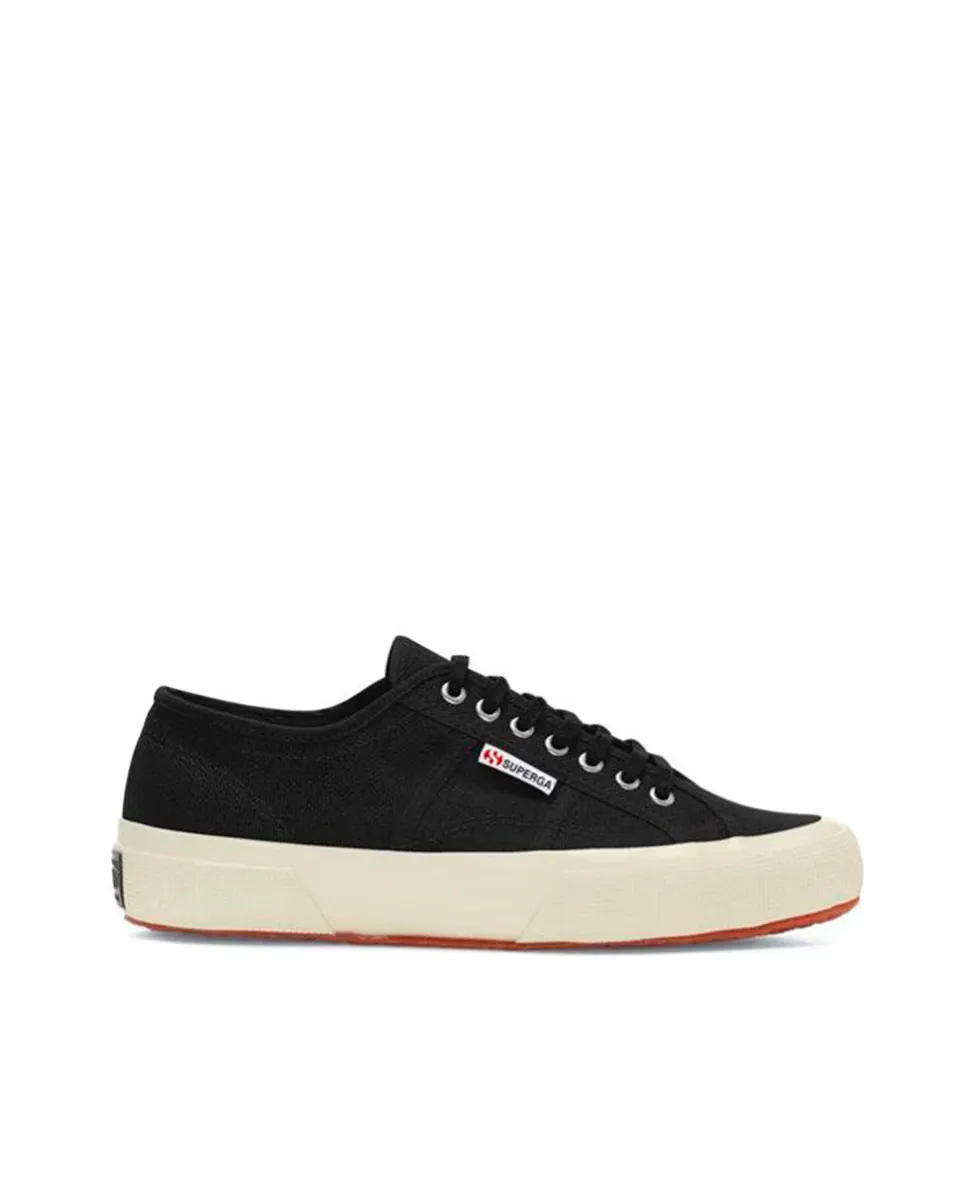

Мужские парусиновые туфли со шнурками Superga, белый