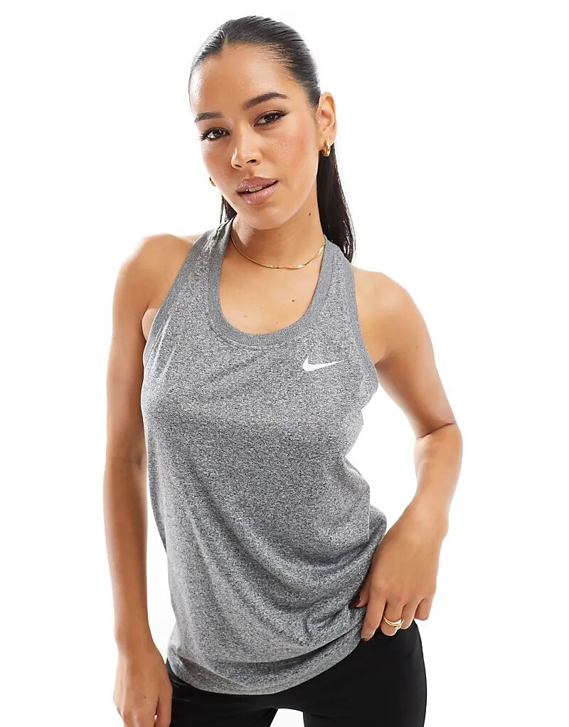 

Топ Dri-Fit серого цвета Nike Training