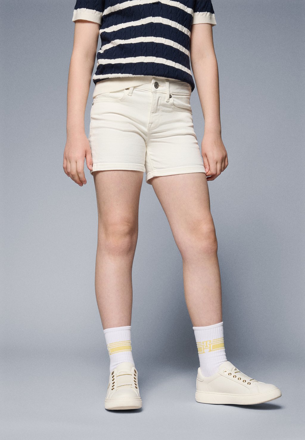 

Джинсовые шорты NORA Tommy Hilfiger, белый