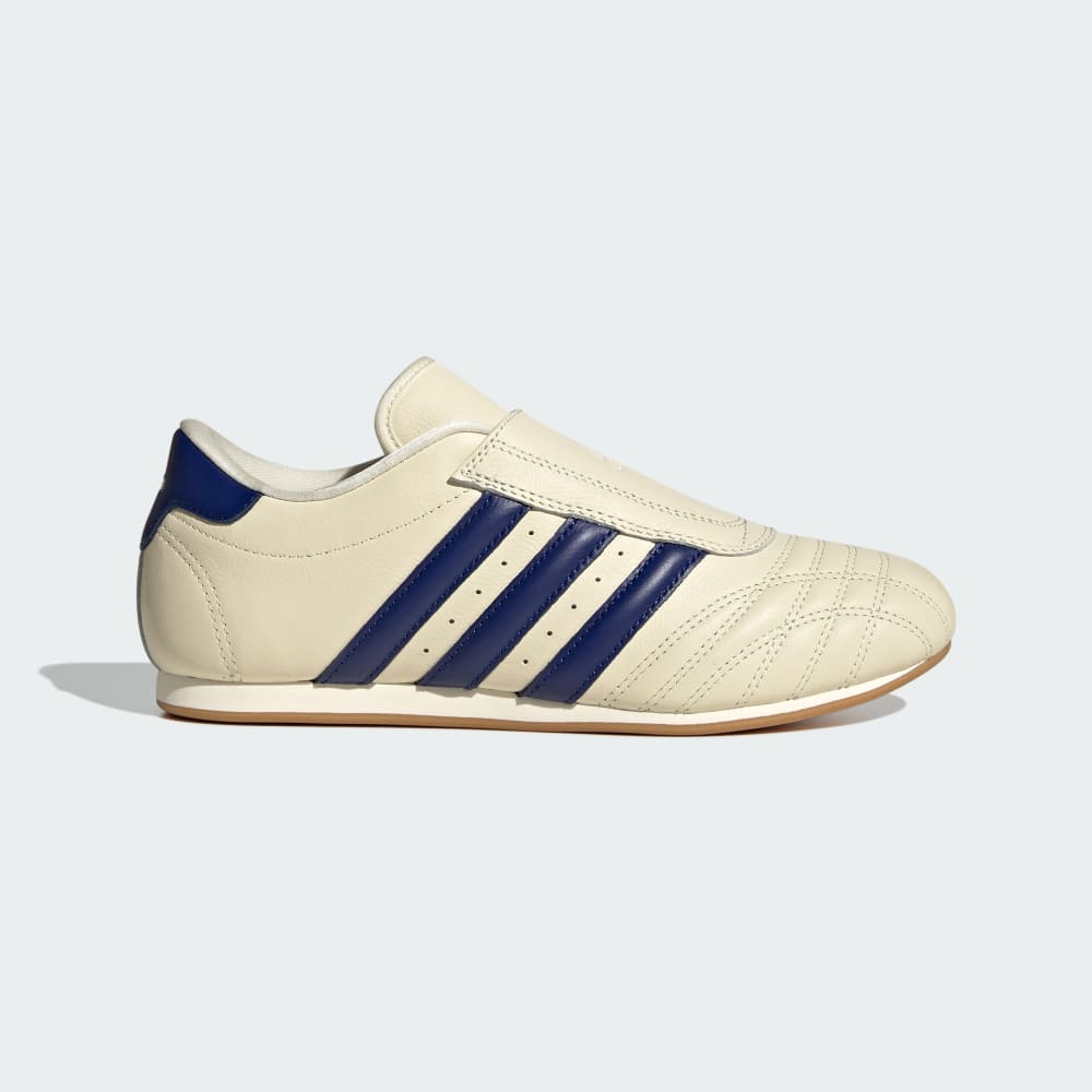 Кроссовки Adidas Taekwondo Shoe, цвет Cream White/Victory Blue/Gum