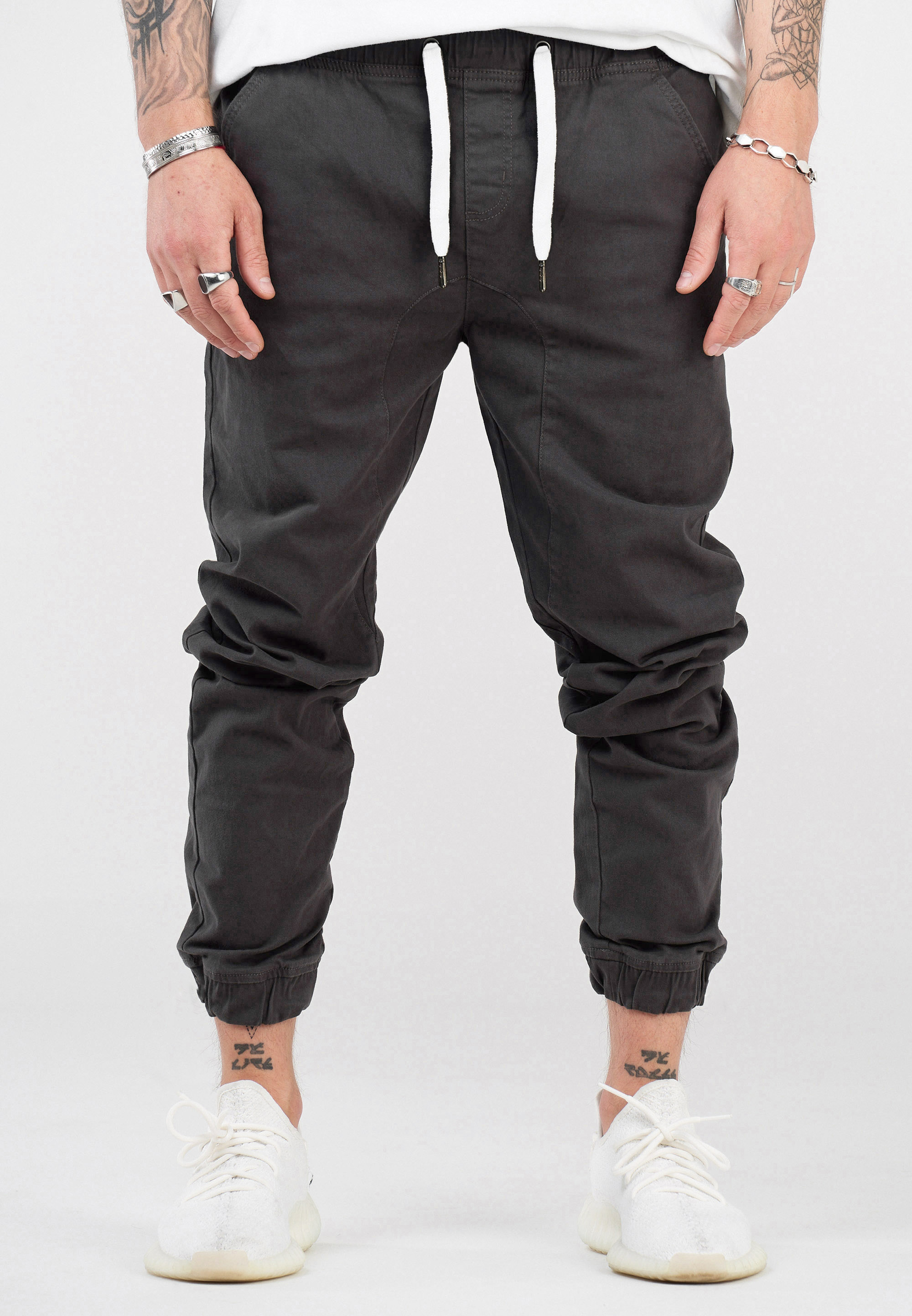 

Тканевые брюки SOUL STAR Chino Jogger MPNOWRA Jogger Jeans Stoff, темно серый