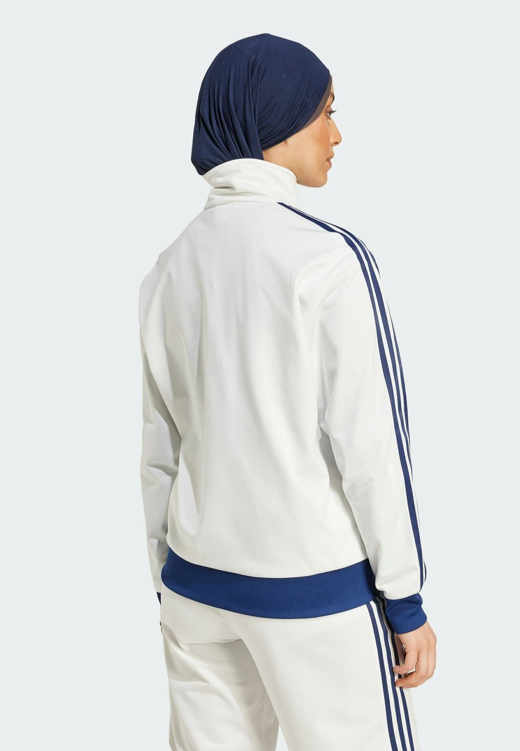 

Куртка для активного отдыха FIREBIRD adidas Originals, молочный
