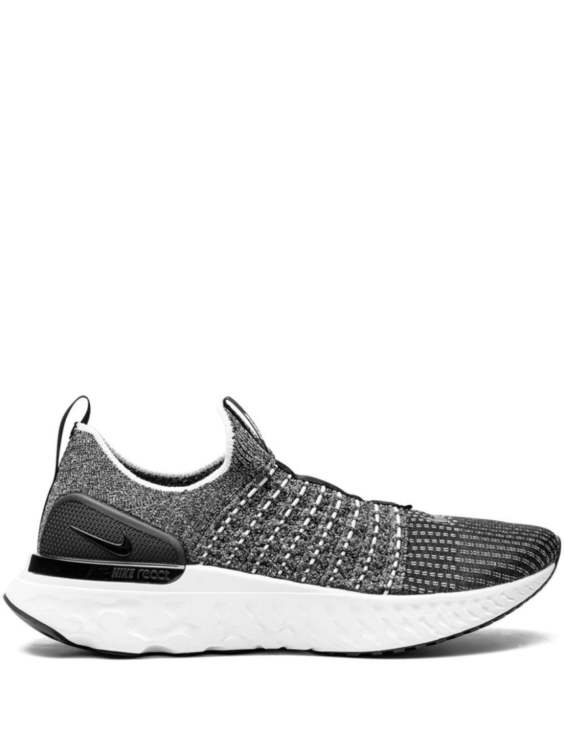 

Nike кроссовки React Phantom Run FK 2, черный