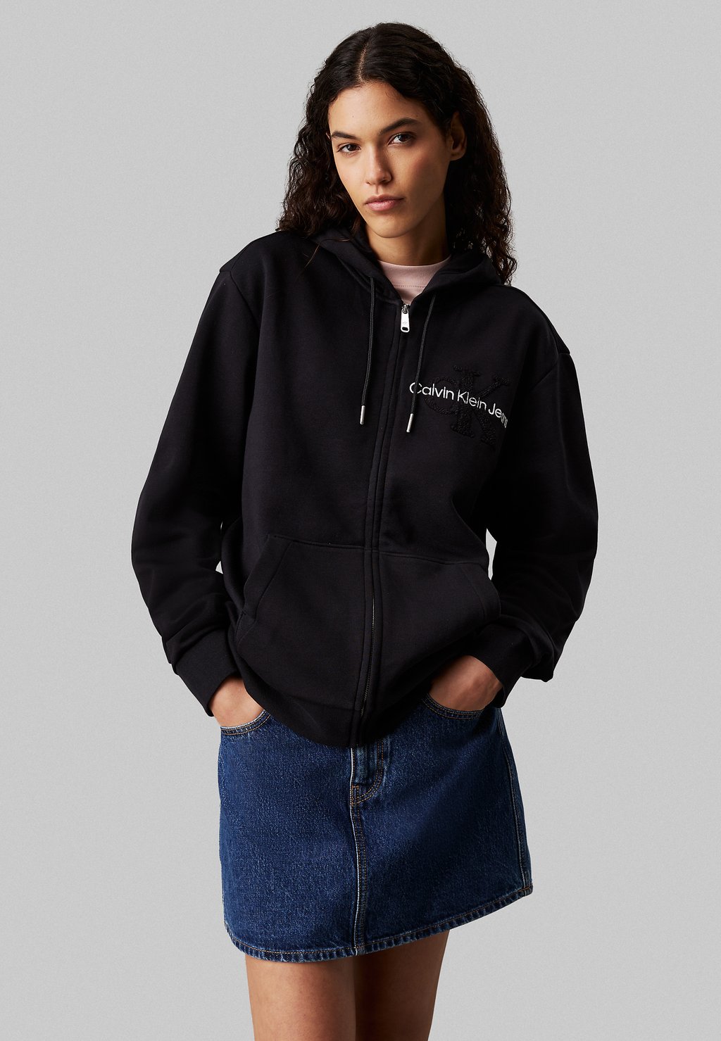 

Толстовка на молнии LS MONO ARCHIVE FLEE Calvin Klein Jeans, черный