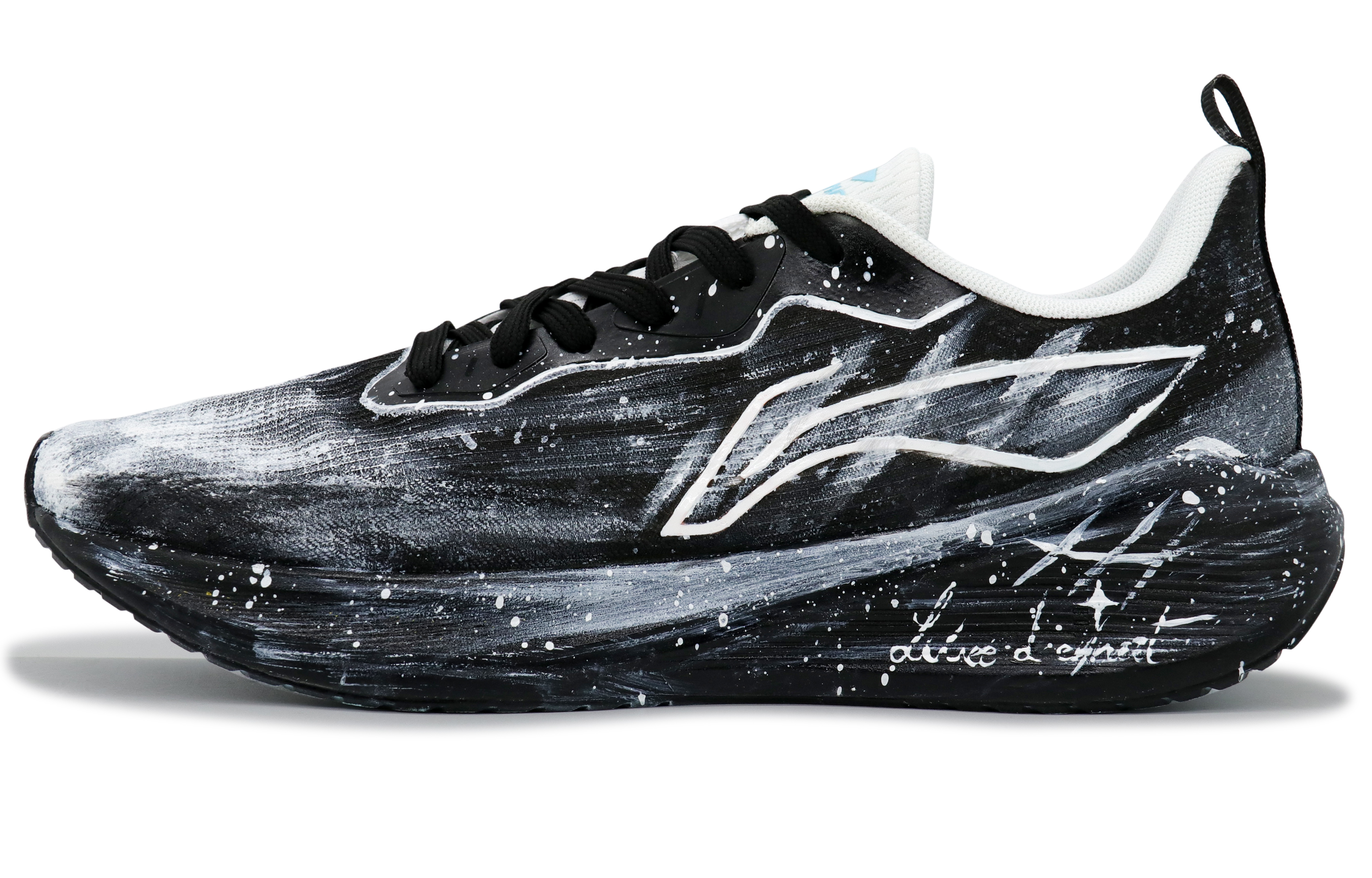 

Wuyue амортизирующие, износостойкие низкие кроссовки для повседневных тренировок, бега на длинные дистанции и городских перемещений unisex LINING, черный