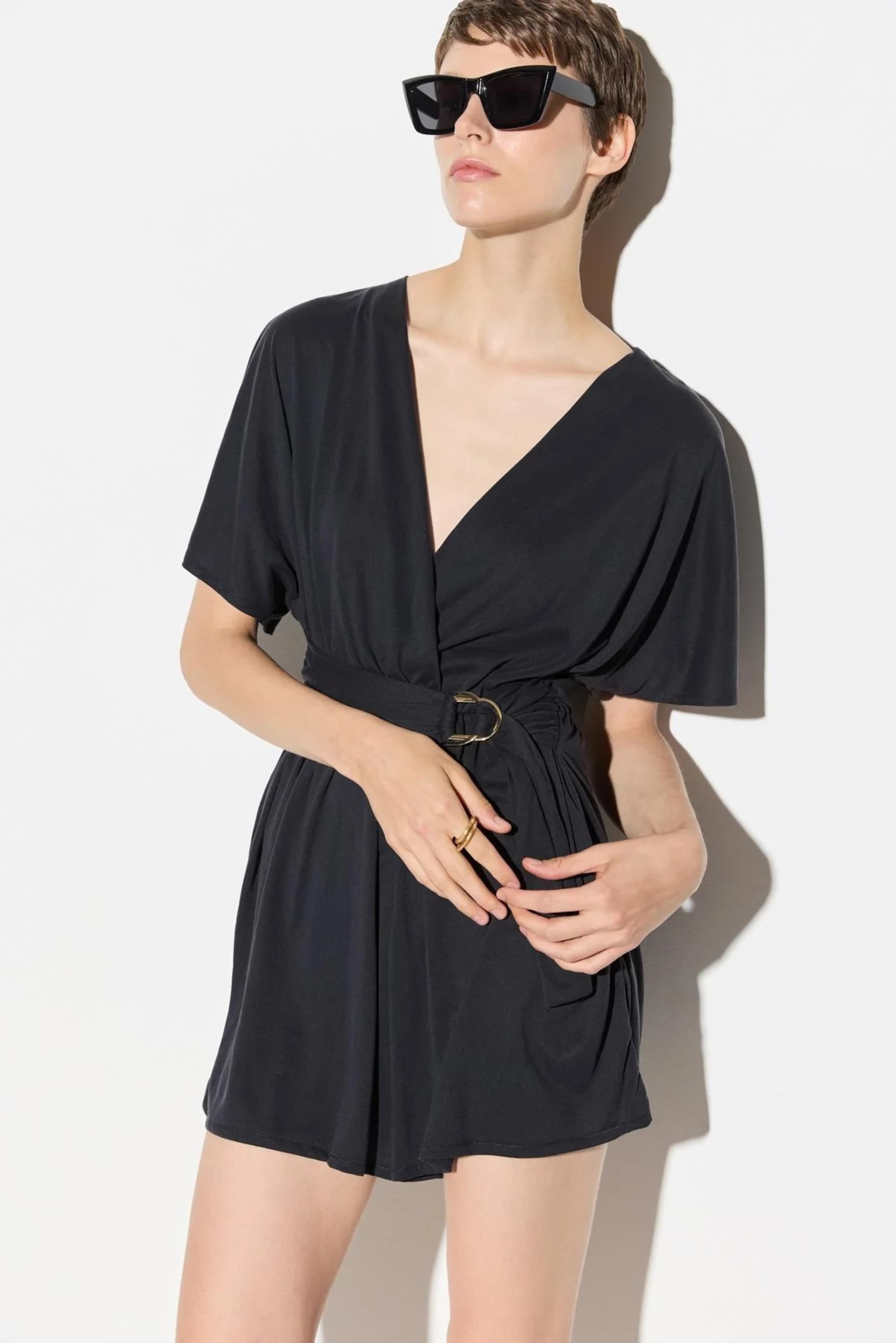 

No Matter What Комбинезон в черном цвете