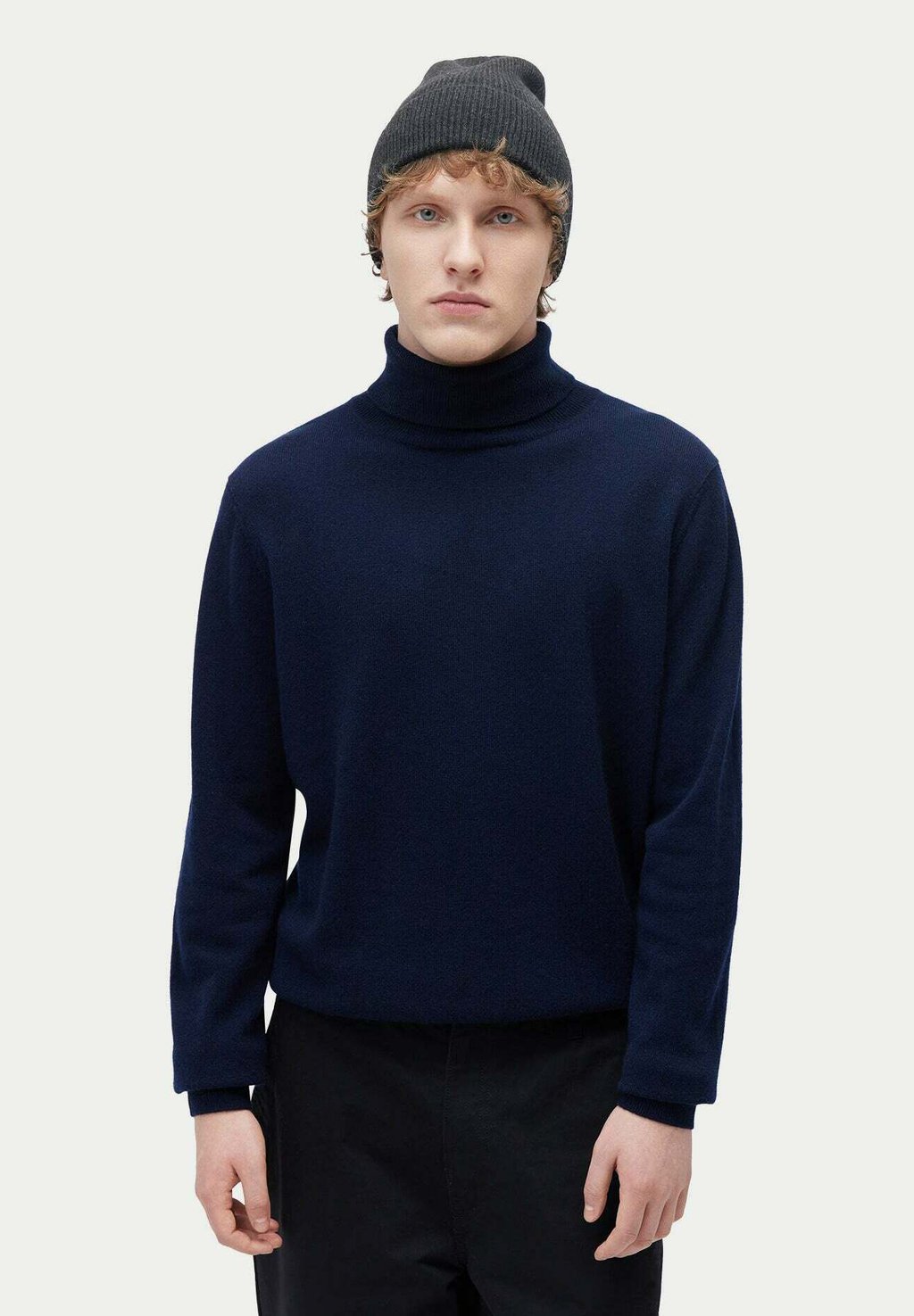 

Шапка GOBI Cashmere, черный