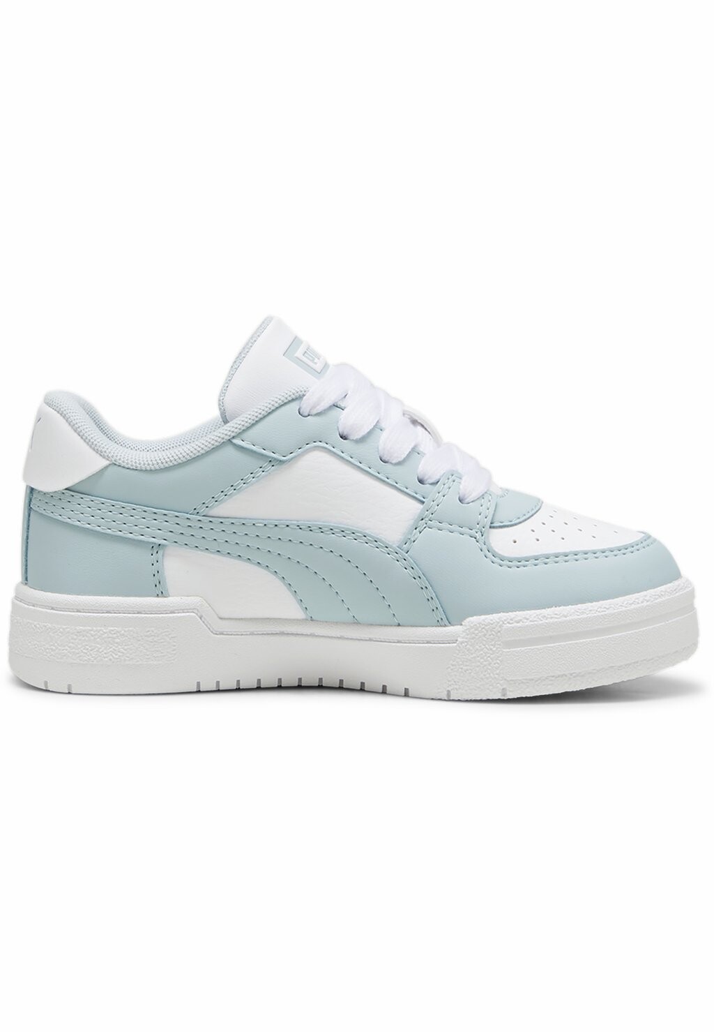 

Кроссовки на шнуровке CLASSIC Puma, белый