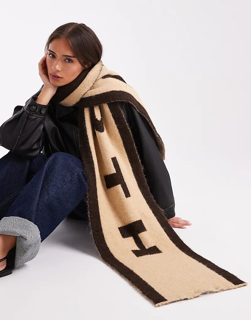 

4th & Reckless шерстяной шарф с контрастным логотипом в верблюжьем и шоколадном цветах