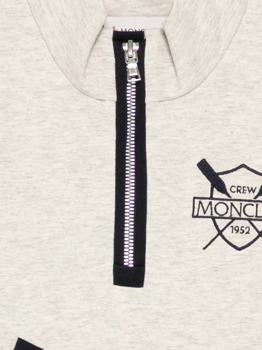 Свитер с логотипом и эмблемой Moncler Enfant, нейтральный — фото 3