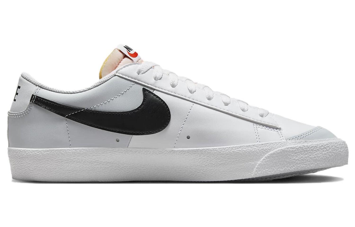 Кроссовки для скейтбординга Blazer мужские с низким верхом белого цвета Nike — фото 2