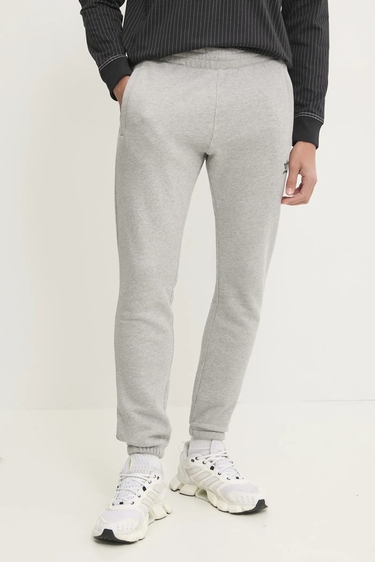 

Хлопковые спортивные брюки Essential Adidas Originals, серый