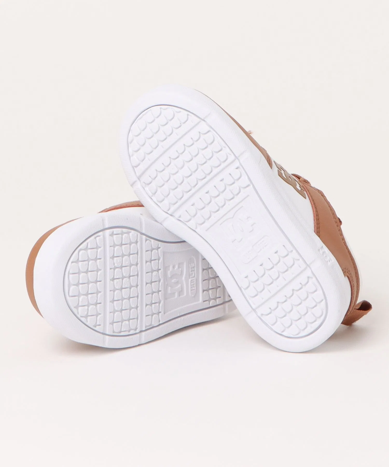 Детские кроссовки DC SHOES LYNX ZERO ELASTIC SN — фото 3