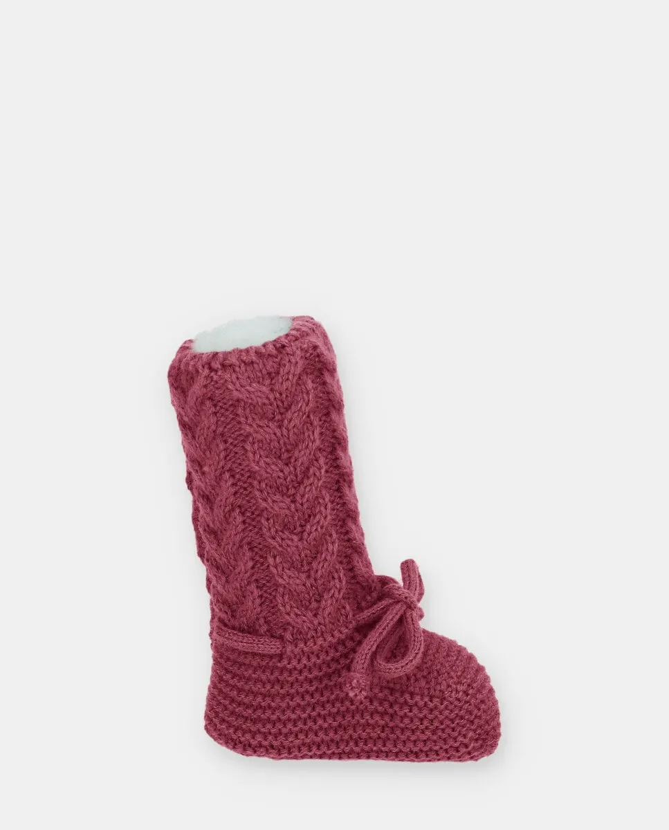 

Вязаные пинетки для младенцев бордового цвета Martín Aranda