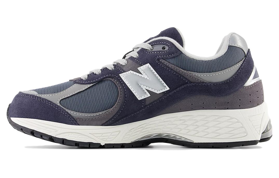

New Balance 2002R Eclipse Raincloud — серый и темно-синий, цвет Gray/Navy Blue