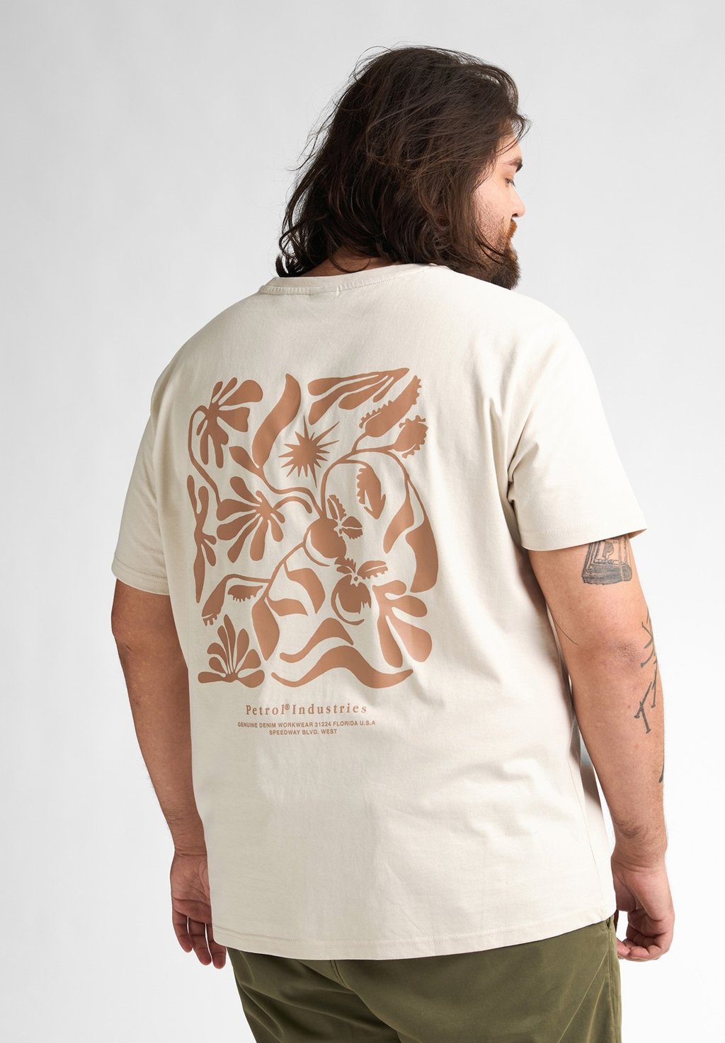

Футболка с принтом BACK PRINT OCEANFRONTVIEW Petrol Industries, цвет Seashell