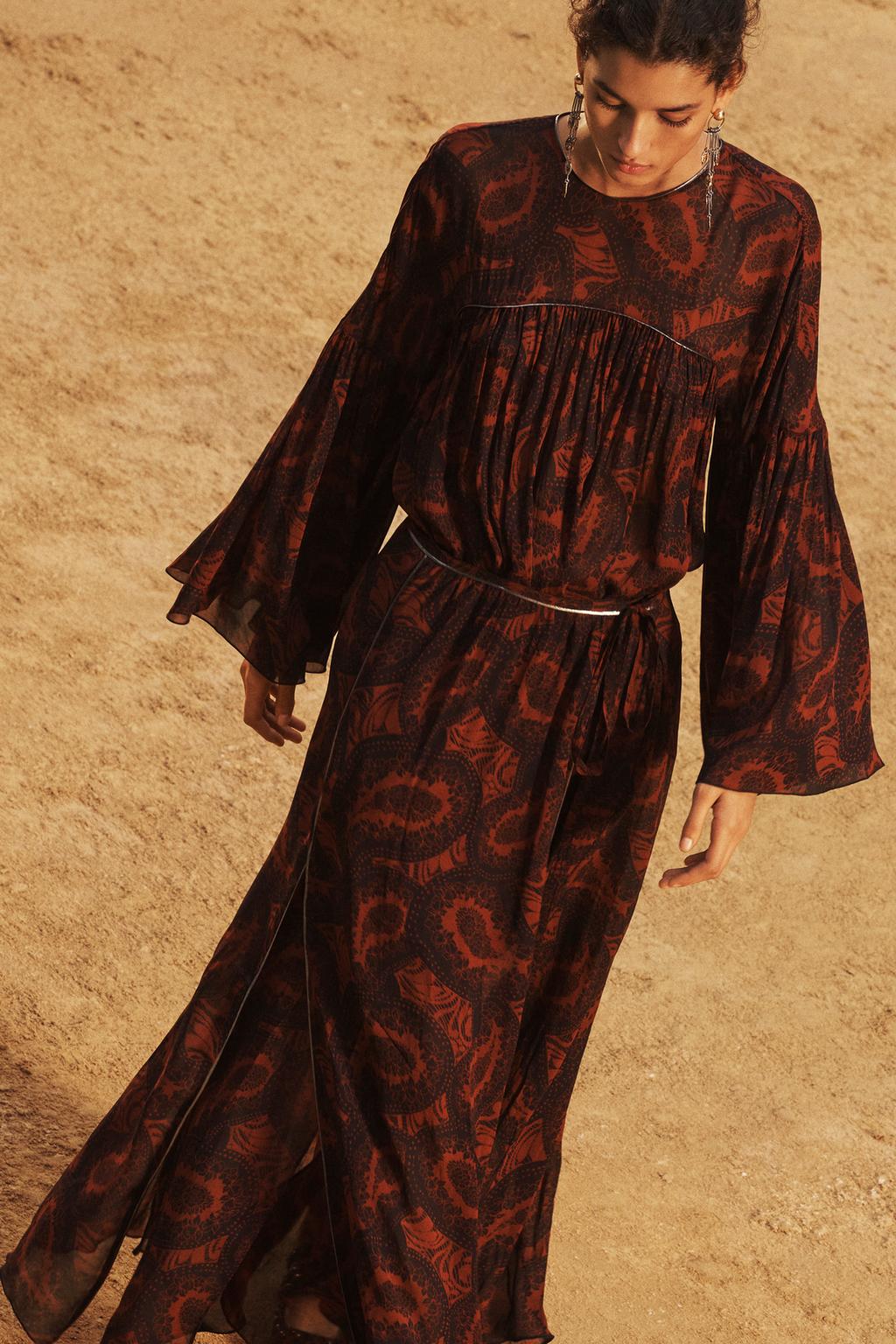 

Топ с принтом ZARA, цвет Printed