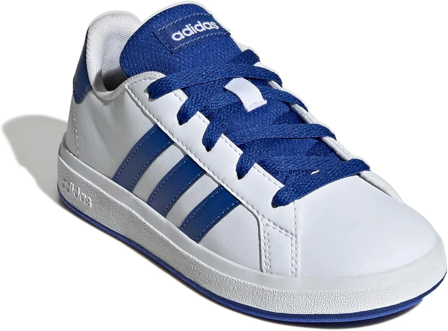 Теннисные кроссовки унисекс Kinder Grand Court Lifestyle на шнуровке, теннисные кроссовки adidas, белый — фото 4