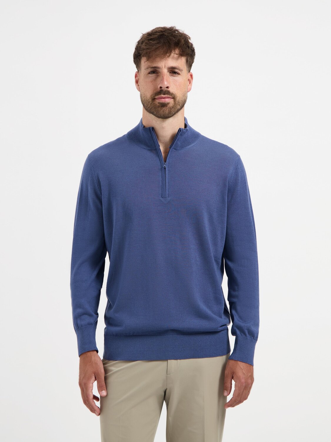 

Merso Свитер в пыльно-голубом цвете