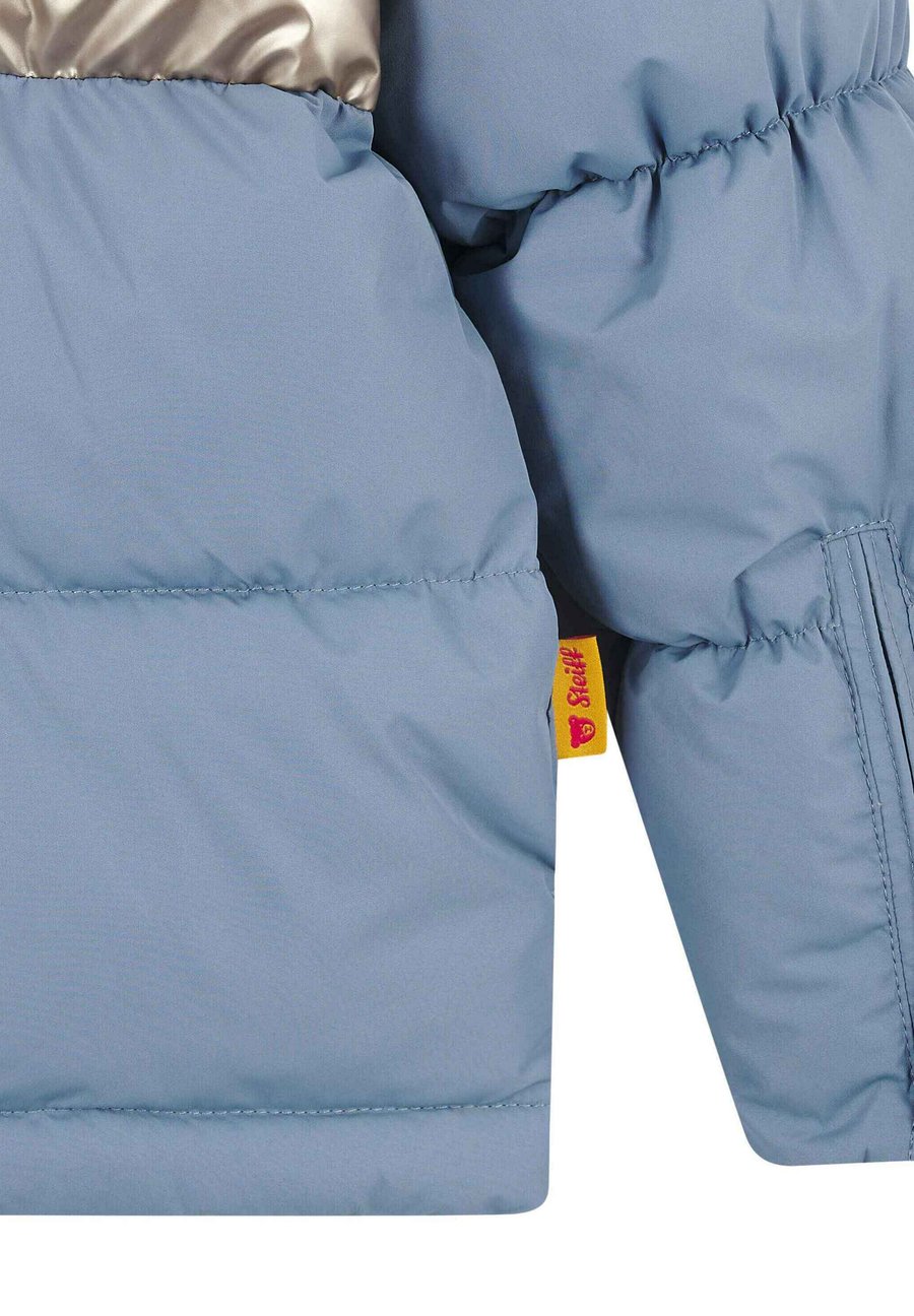 Зимняя куртка Steiff NORDICLAND, VERSTELLBARER BUND, ABNEHMBARE KAPUZE, Stonewash/Light Blue — фото 4