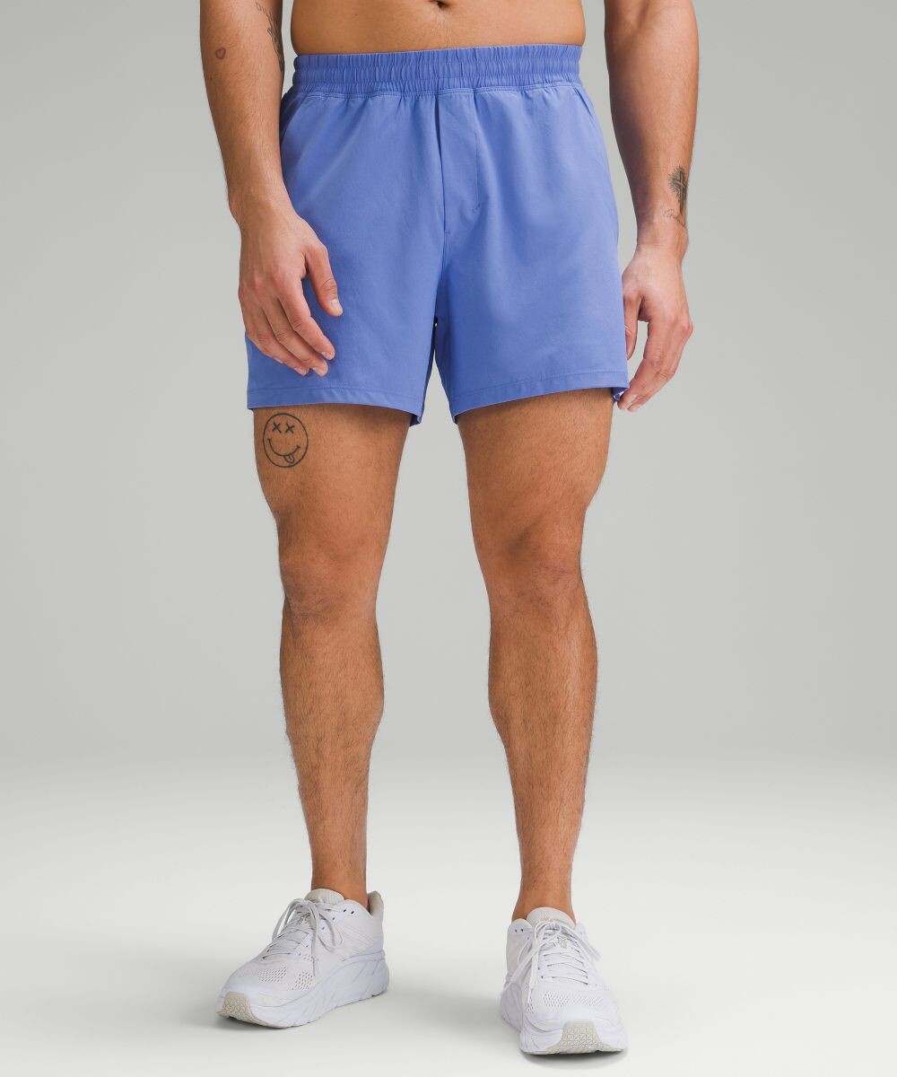 

Короткие шорты без вкладыша Pace Breaker Lululemon, индиго