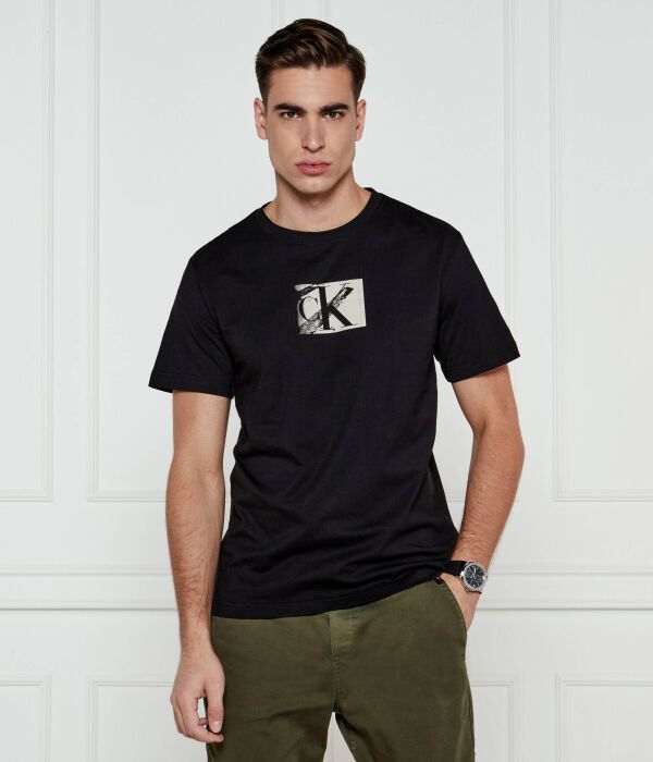 

Футболка мужская Calvin Klein Jeans с монограммой, черный