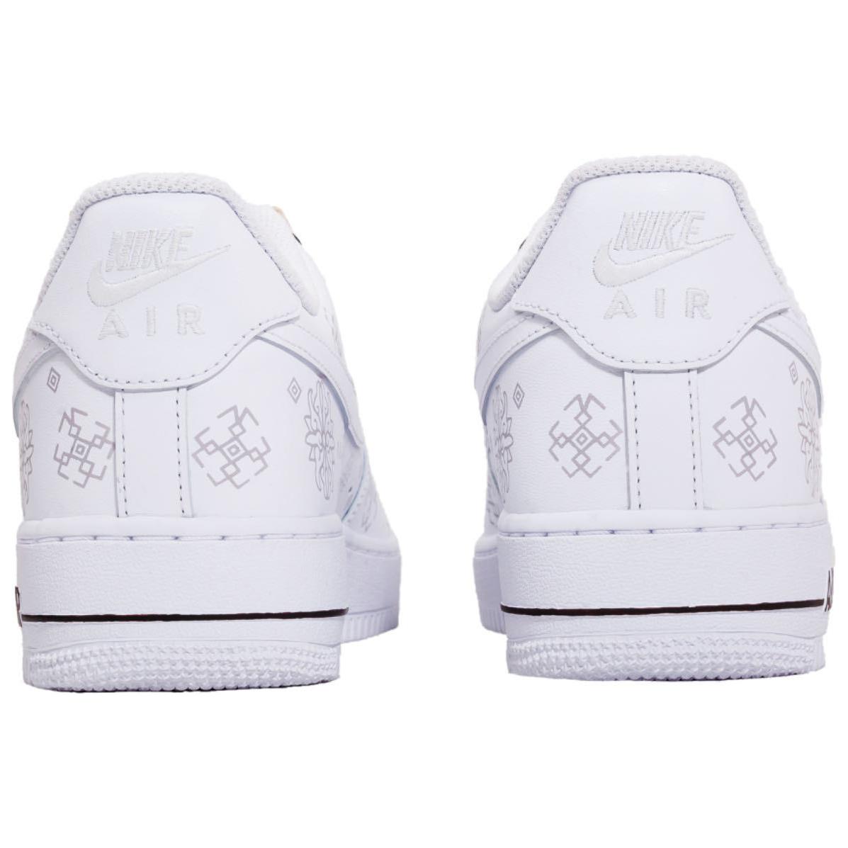 Женские скейтерские кросcовки Nike Air Force 1 Low с усиленной поддержкой, амортизацией, устойчивостью к истиранию и балансом в бело-коричневом цвете, цвет White Brown — фото 4