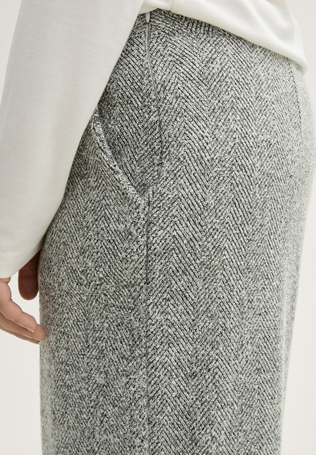 

Брюки PLUS CROPPED CULOTTE TOM TAILOR, серый