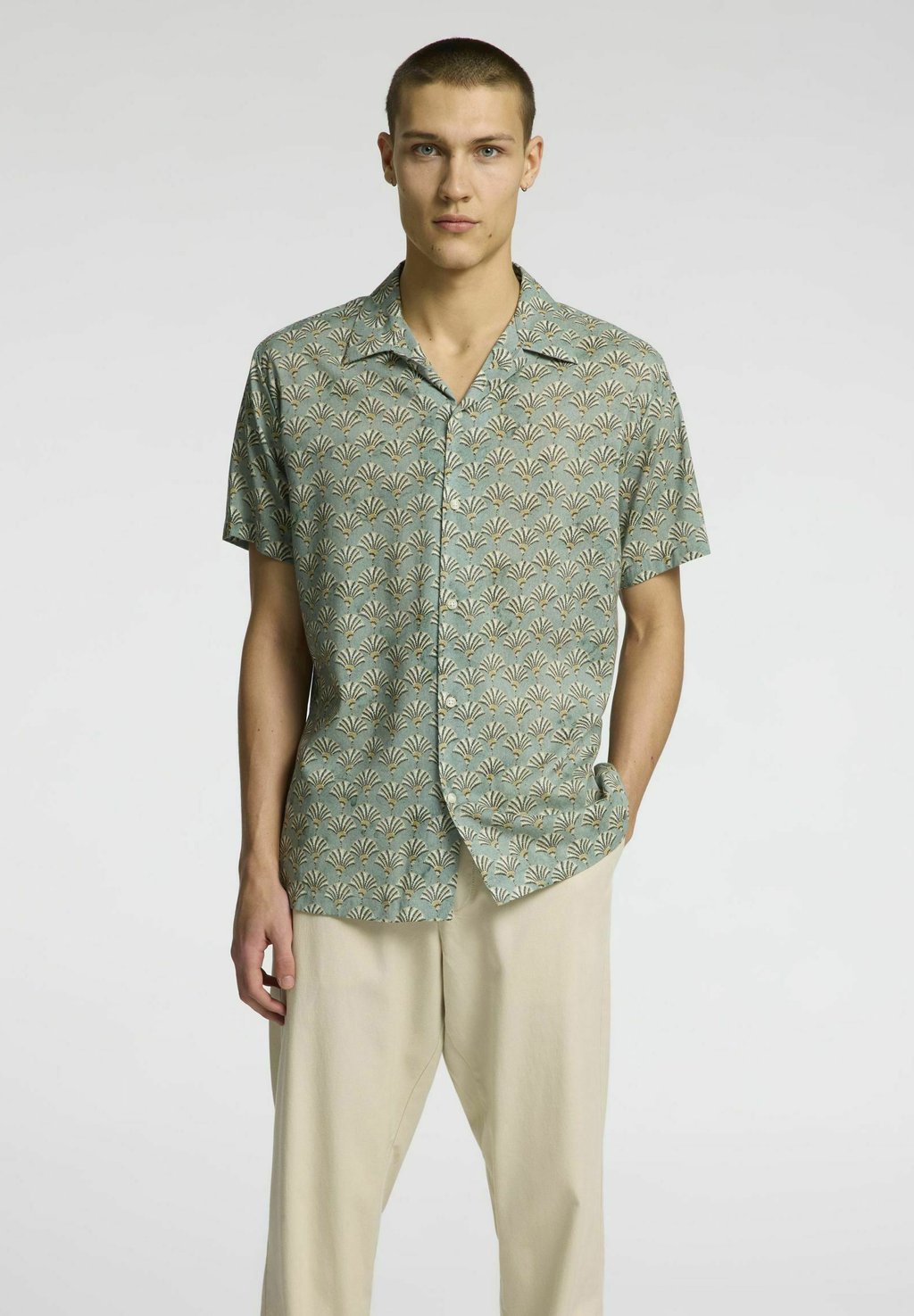

Рубашка SLHREG AIR SHIRT Selected Homme, зеленый