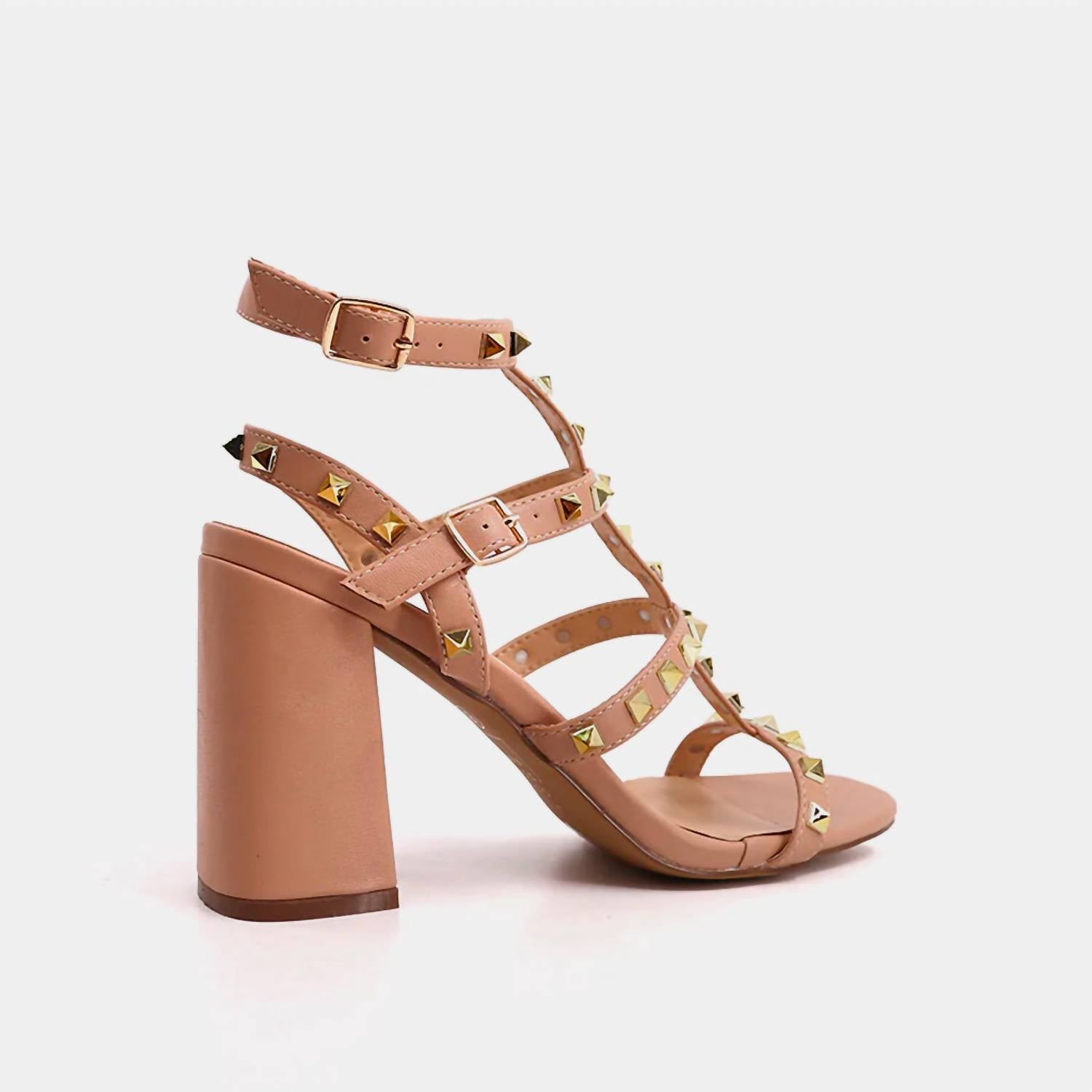 Женские босоножки Huici на каблуке с заклепками телесного цвета SHU SHOP, цвет nude — фото 2
