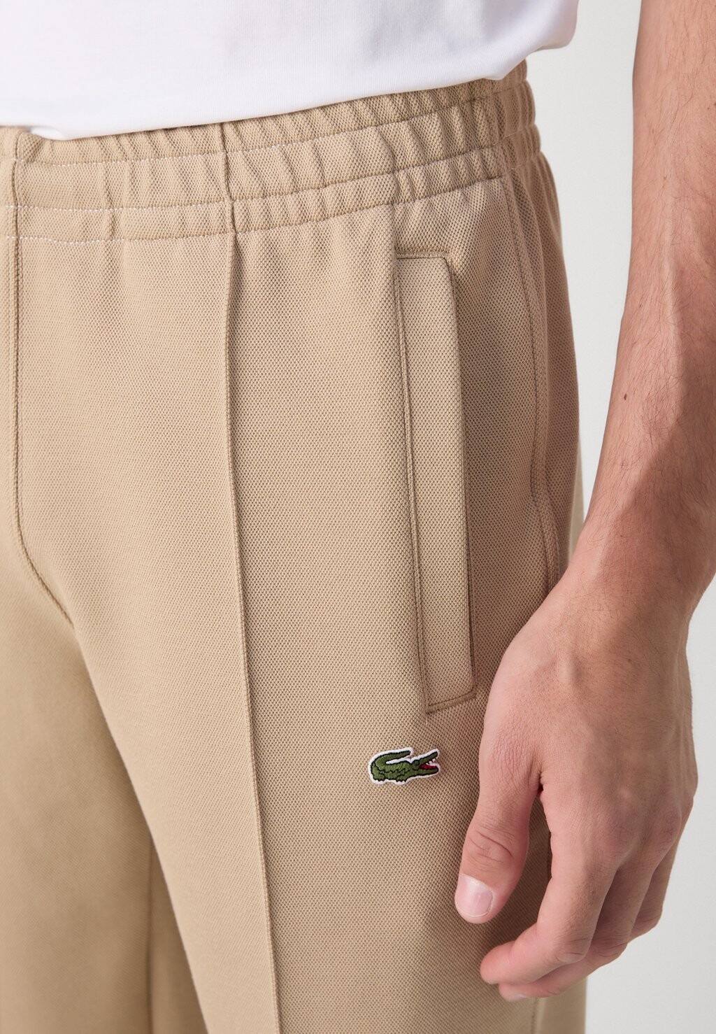 

Спортивные брюки Lacoste, бежевый